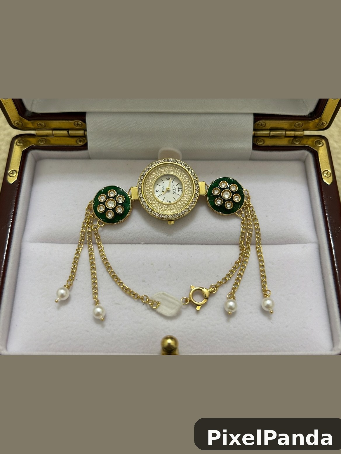 Luxury Jewelry Box Display — Made with PixelPanda