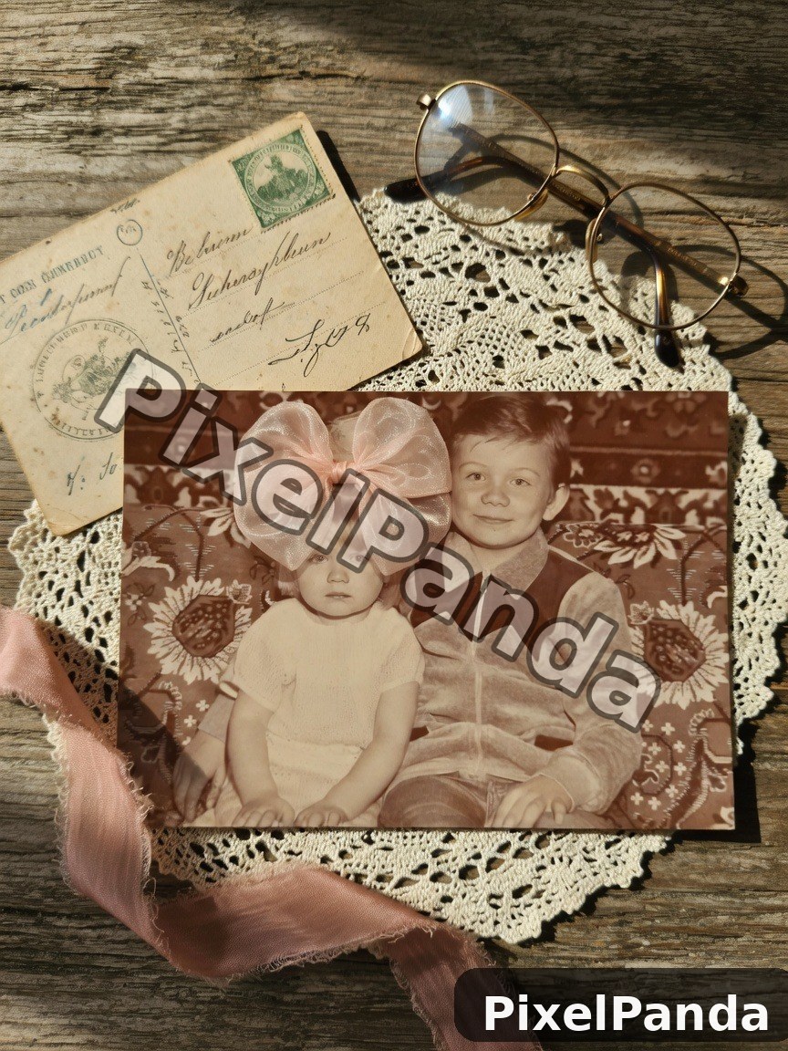 Heirloom Arrangement — Made with PixelPanda